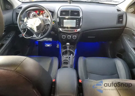 2016 Mitsubishi Outlander Sport Sel z USA, uszkodzony, nr VIN JA4AP4AW8GZ026856